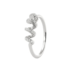 Double Chevron Silver Band Ring – Modern Women’s Design