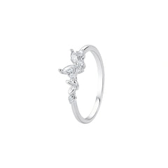 Leaf Cluster Silver Ring for Women – Nature Inspired Diamond Finish